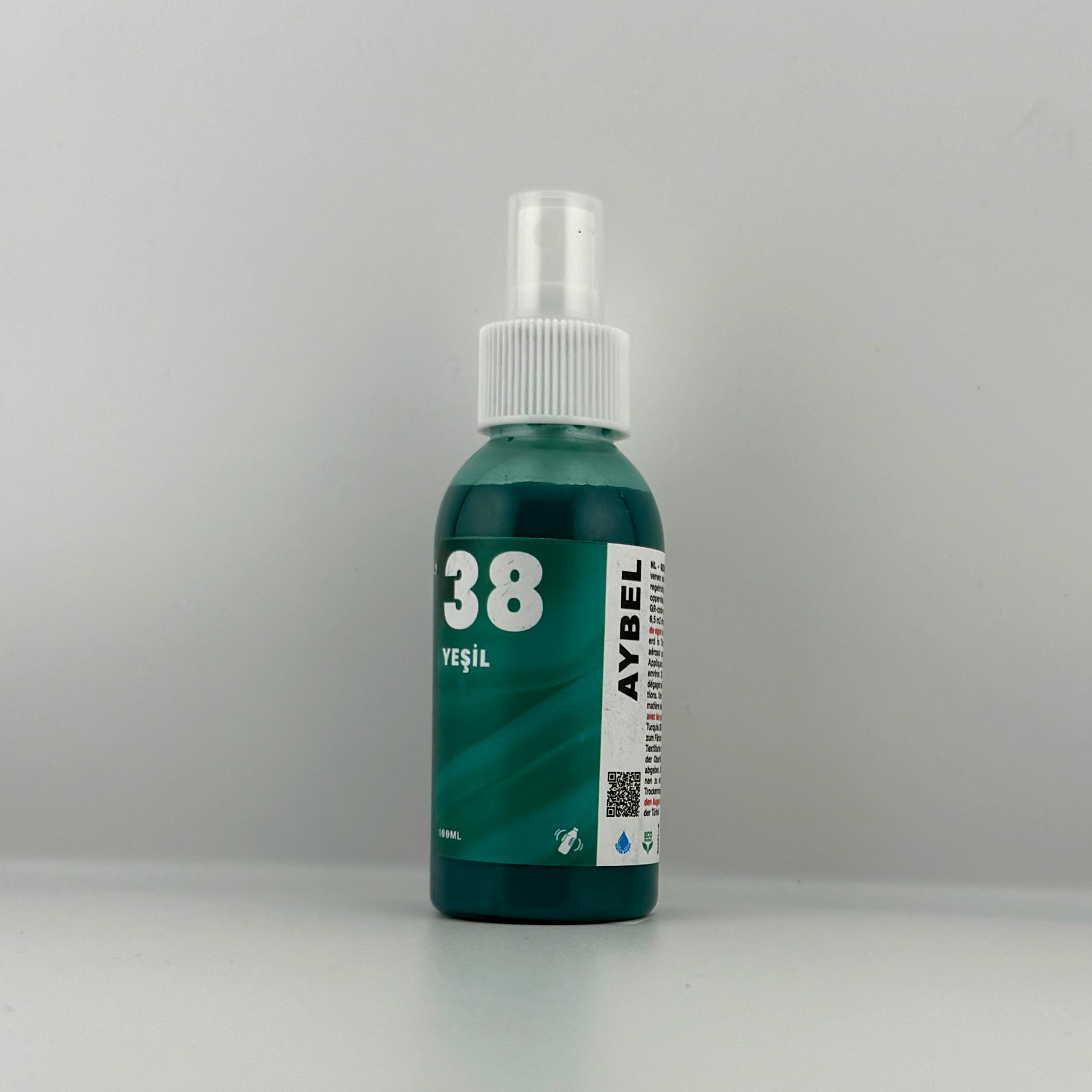 Grasgrünes Textilfarbspray